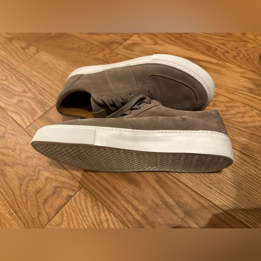 Express Shoes - Picture 10 of 13